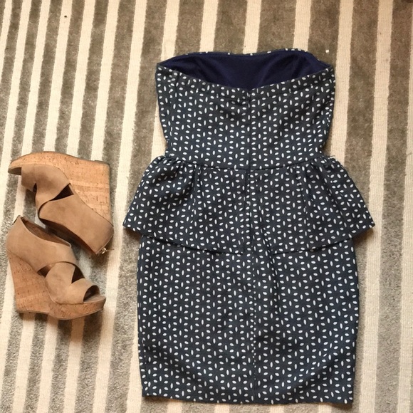 FRANCESCA’S PEPLUM DRESS - Picture 2 of 3